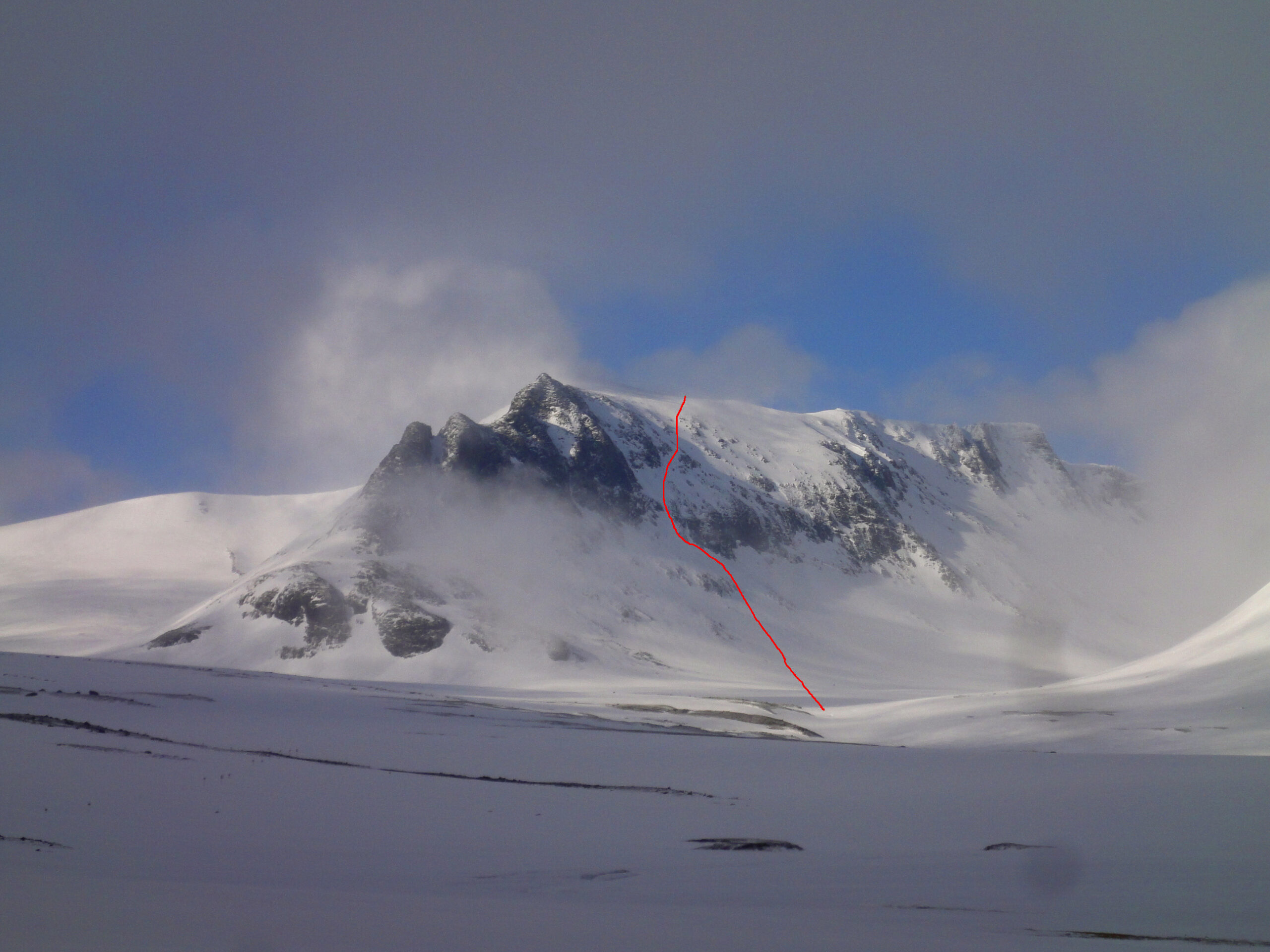 "Storsola konvexen" SE Storsola 1728m EDX-S6-E4-57° EDX-S6-E4-57° 2009-06-22 First decent